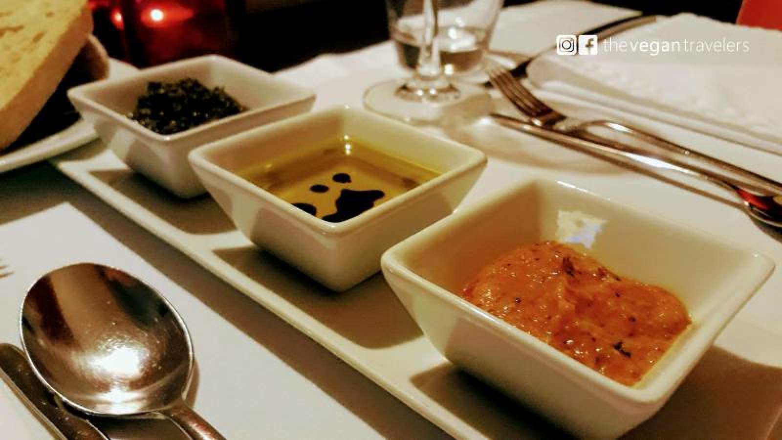 ESSENCIA Restaurante Vegetariano/Vegetarian Restaurant