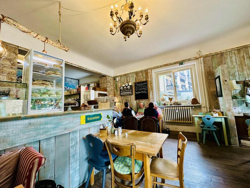 Café - Bar - Berge