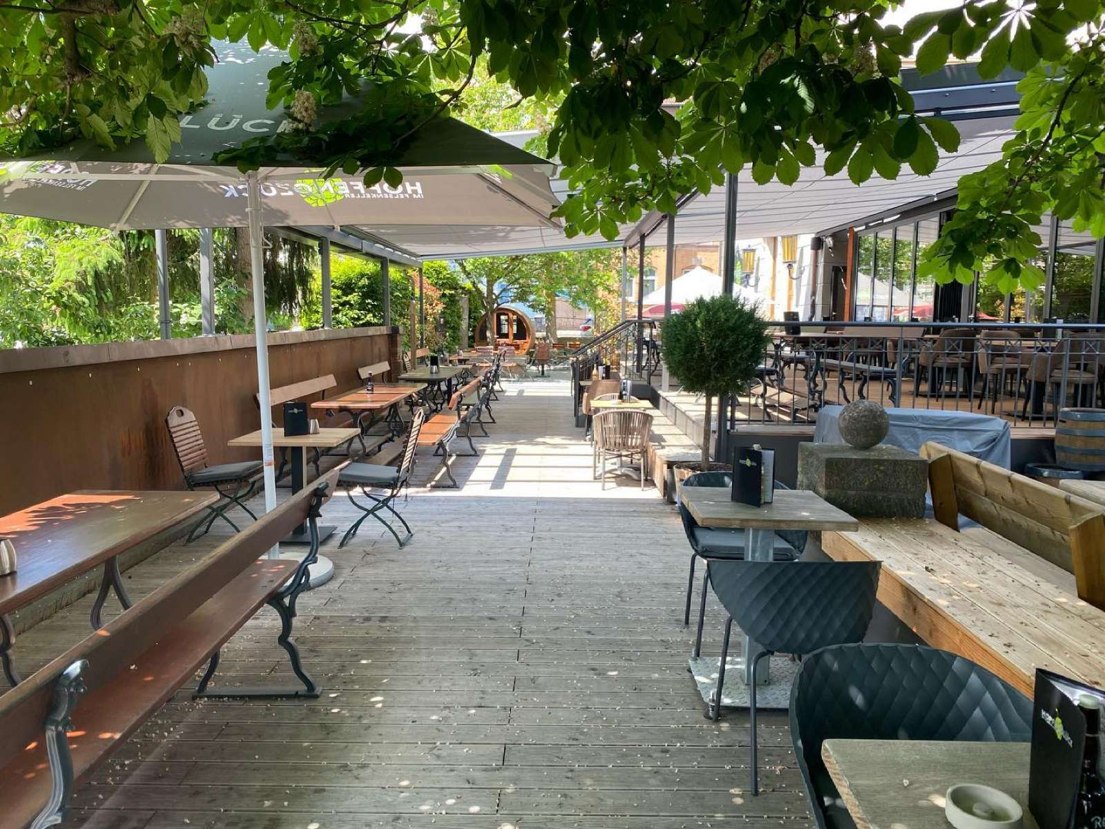 Hopfenglück im Felsenkeller