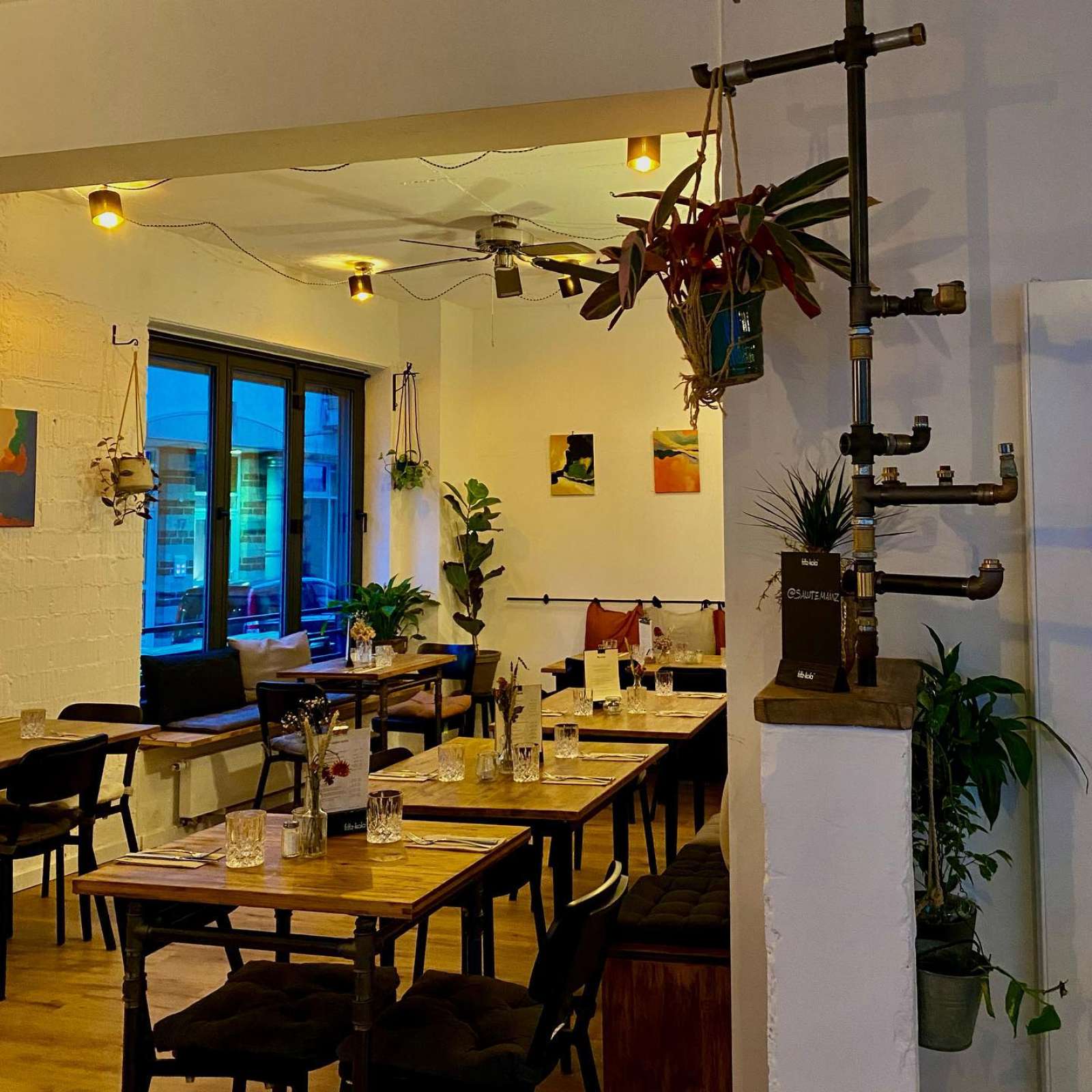 SALUTE, vegetarische Küche (dauerhaft geschlossen)