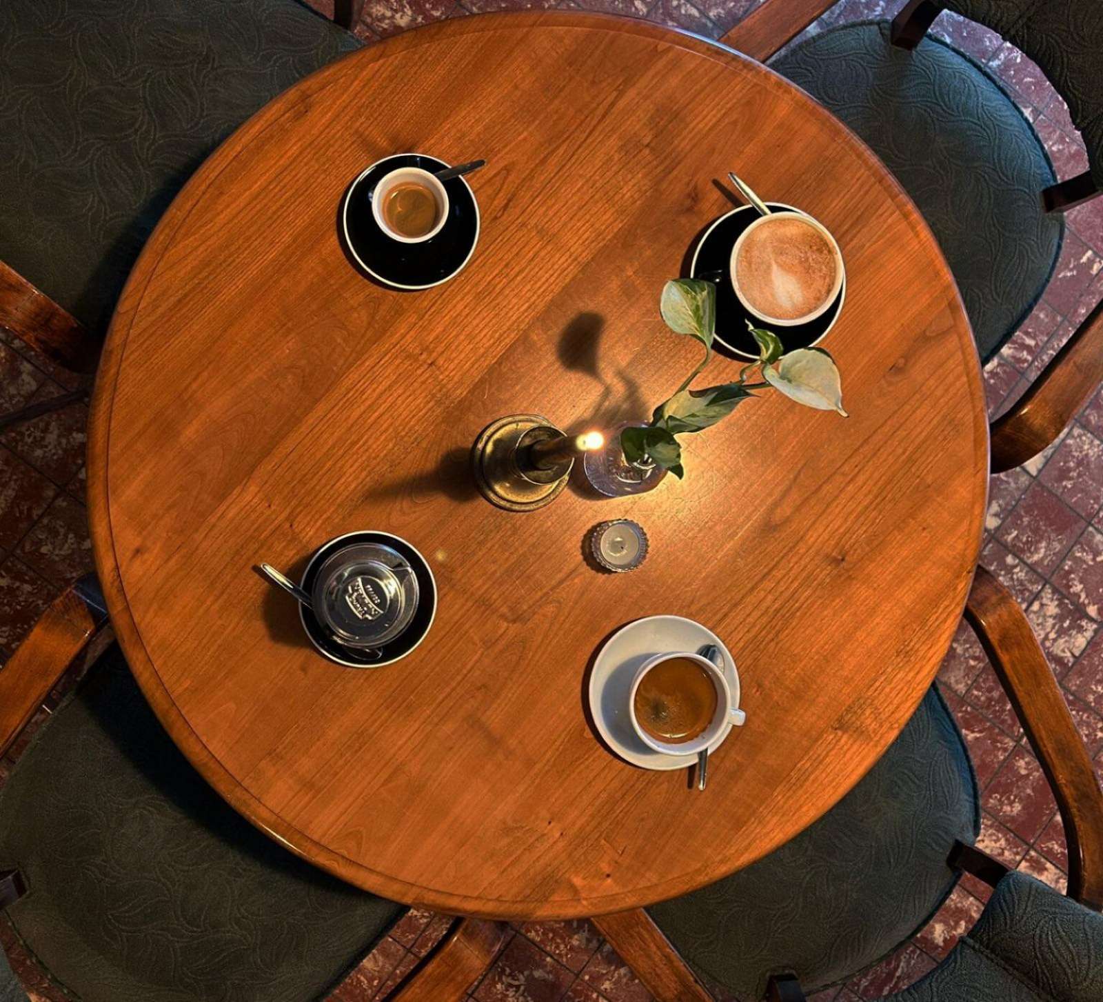 KOSMOS - Café Kneipe Club