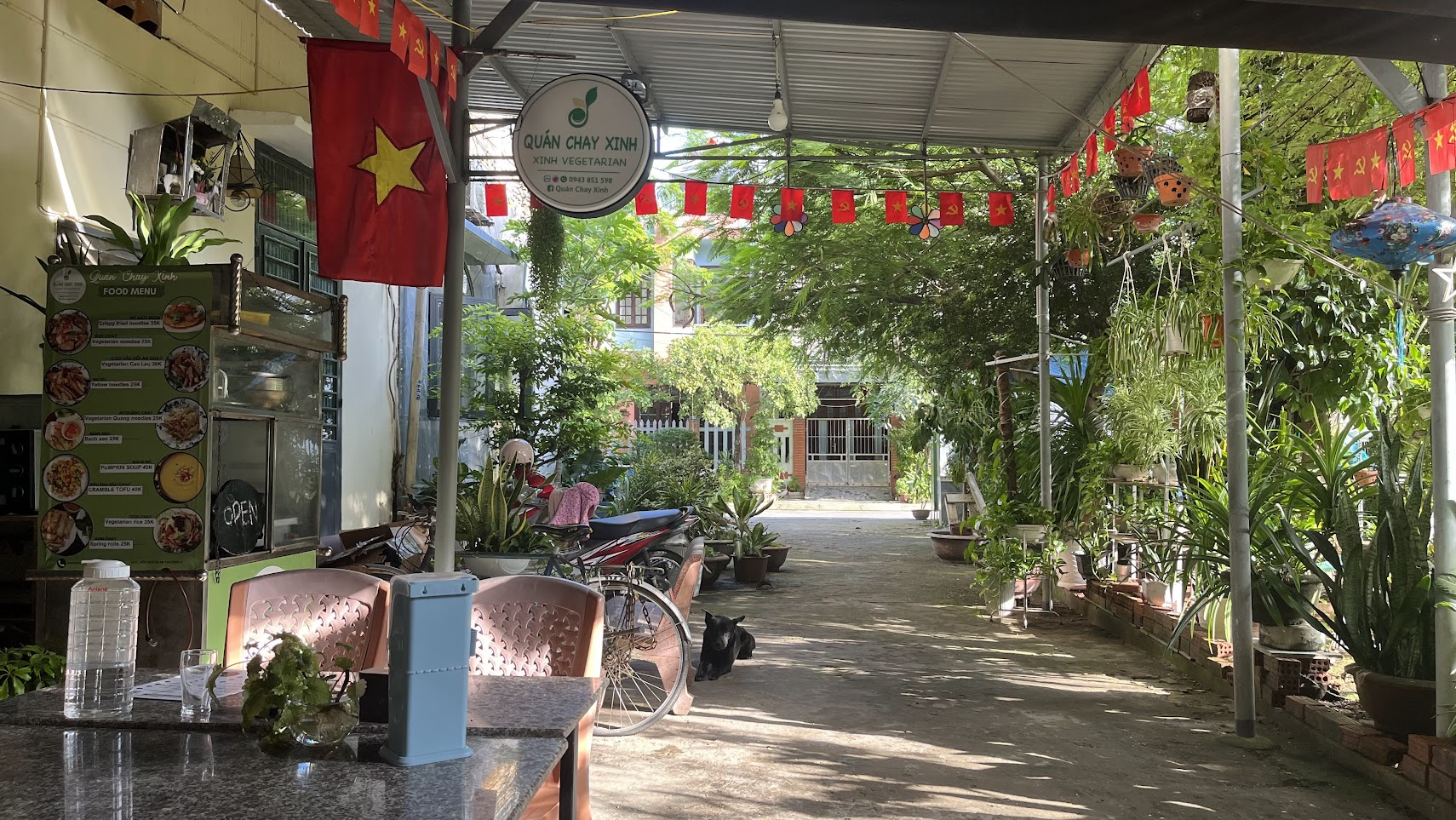 Quán chay xinh