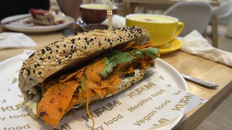 KURUMI - Healthy Vegan Food & Desserts