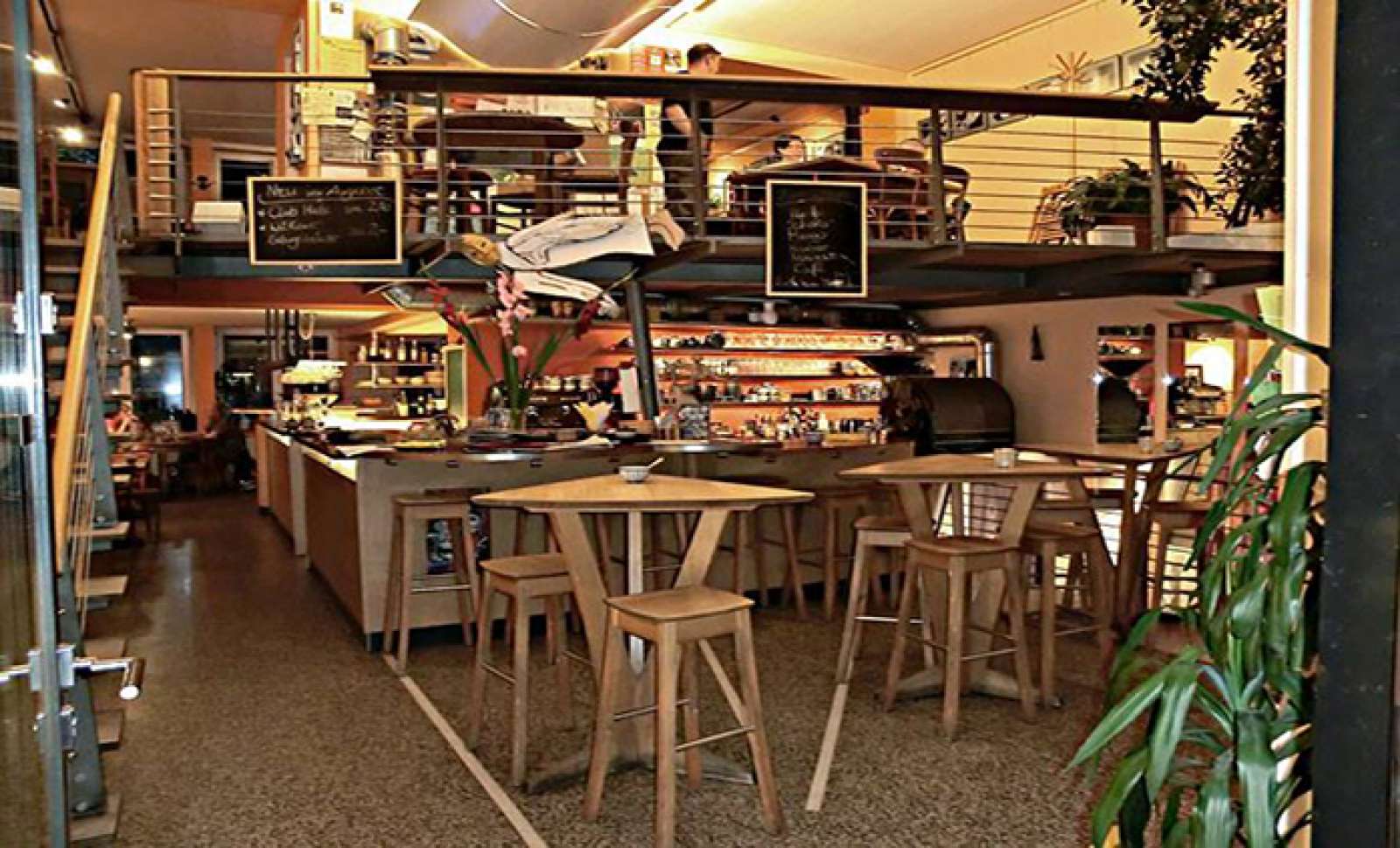 LadenCafe áha